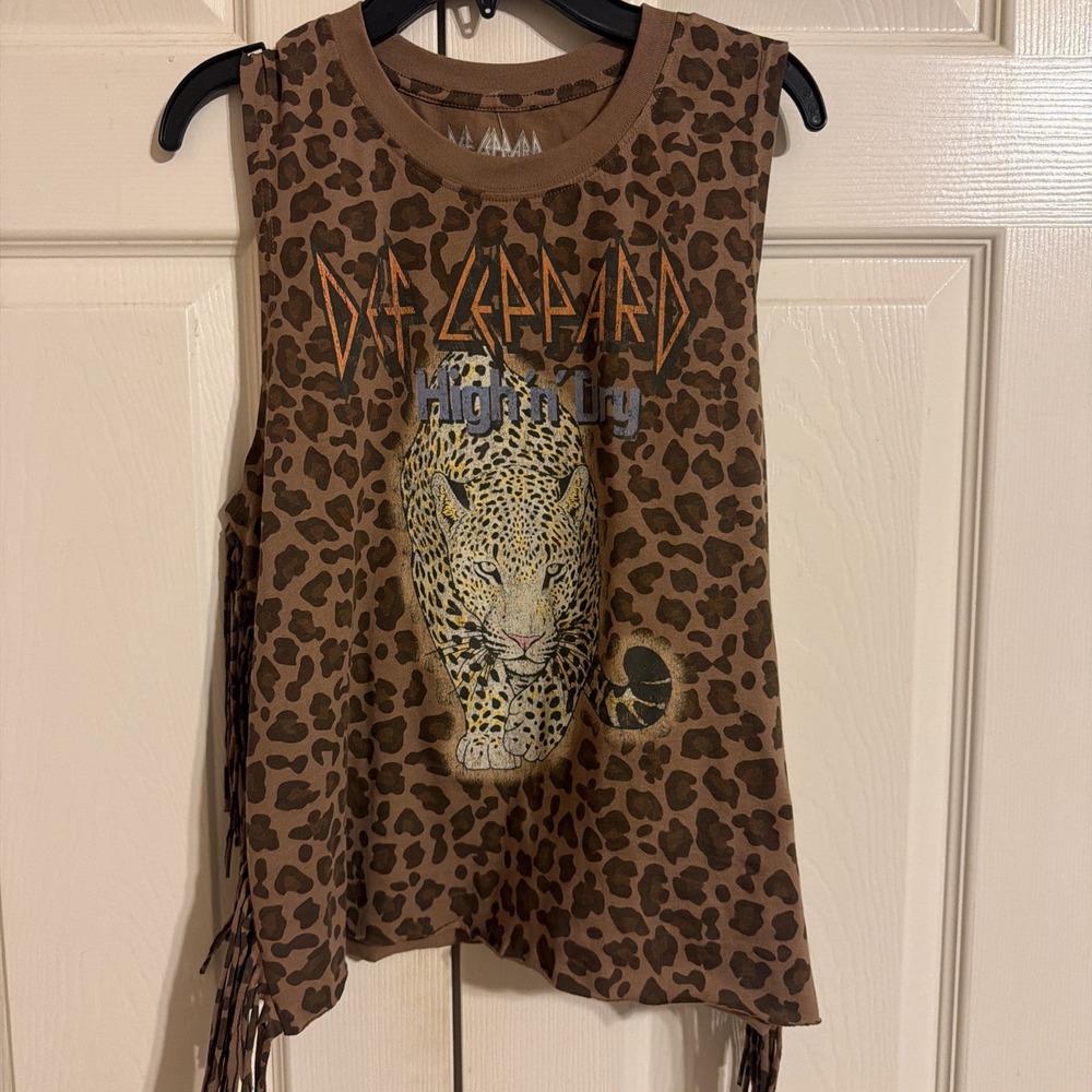 Custom-Cut Def Leppard Muscle-Tank size Medium